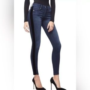NWOT Good American Good Waist Tuxedo Skinny Jeans